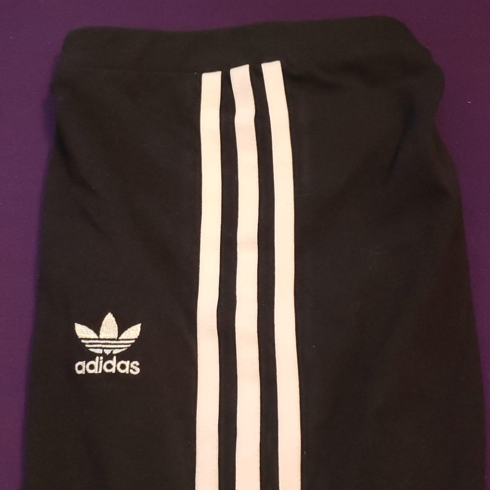 Adidas 93% Cotton 7% Spandex 3 Stripe Leggings